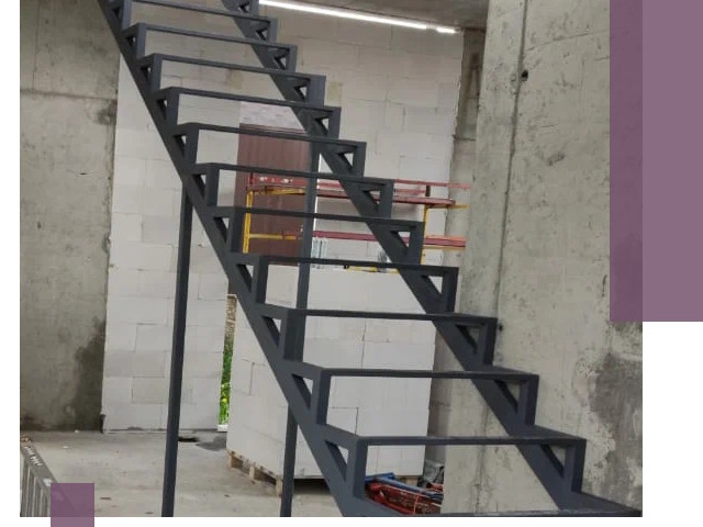 Демонтаж металлических лестниц в Новотроицке быстро и безопасно