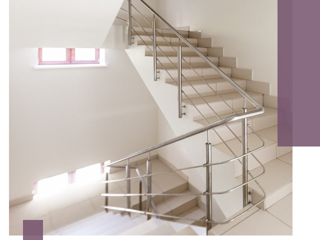 Установка и замена перил в подъезде в Новотроицке