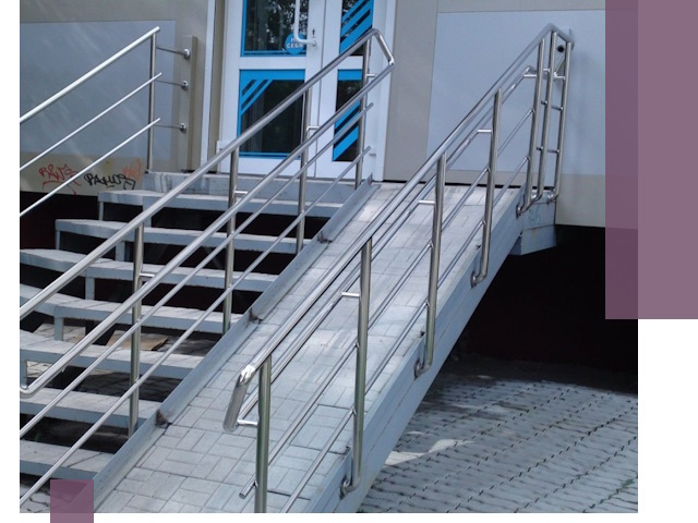 Пандус на крыльцо под ключ в Новотроицке: монтаж и изготовление