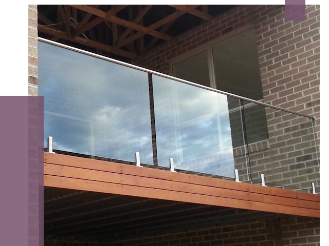 Стеклянные парапеты на крыше и террасе в Новотроицке от 11777 руб. | ПРОЛЁТ-Нвт